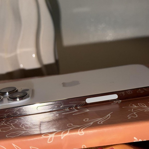 Apple iPhone 14 Pro - Unlocked, 256 GB, Silver, A2650