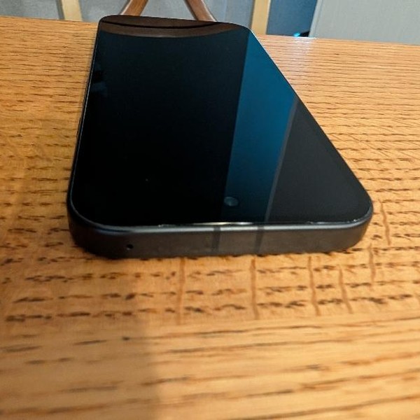 Google Pixel 9a - Verizon, 128 GB, Obsidian, 8 GB