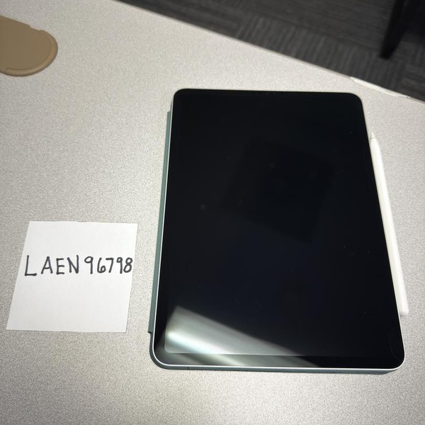 Apple iPad Pro 11 inch 4th Gen 2022 - Wi-Fi, 128 GB, Silver