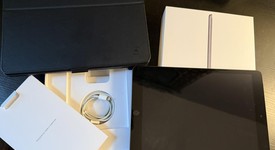 Mint
													Apple iPad 9th Gen - Verizon, Gray, 64 GB, A2603, photo 3 of 14