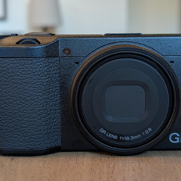 Ricoh GR III