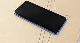 Mint
													Moto G Play (2024) - Unlocked, Blue, 64 GB, 4 GB, photo 4 of 9