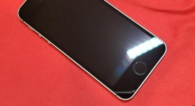 Mint
													Apple iPhone SE 1st Gen 2016 - Sprint, Grey, 16 GB, A1723, photo 5 of 8