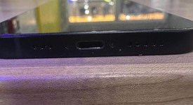 Good
													Apple iPhone 12 - AT&T, Black, 64 GB, A2172, photo 5 of 5