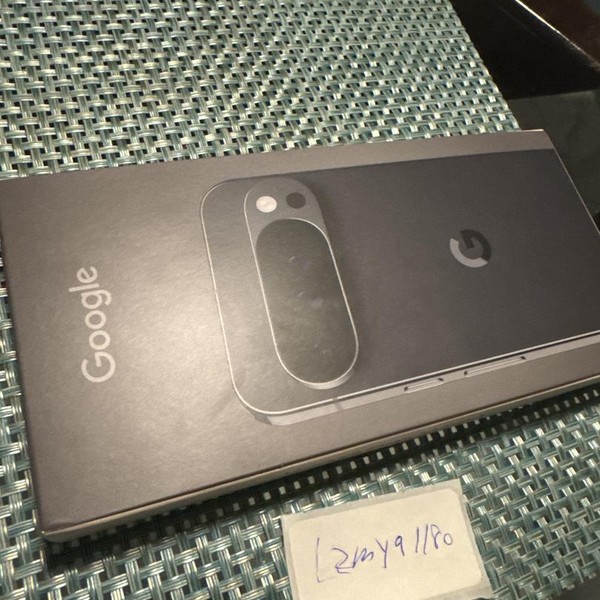 Google Pixel 10 Pro XL - Unlocked, 512 GB, Obsidian, GUL82