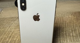 Good
													Apple iPhone X - Unlocked, Silver, 64 GB, A1865, photo 4 of 9