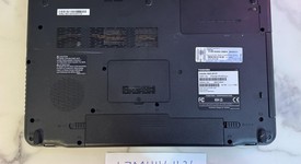 Good
													Toshiba Laptop, photo 4 of 4