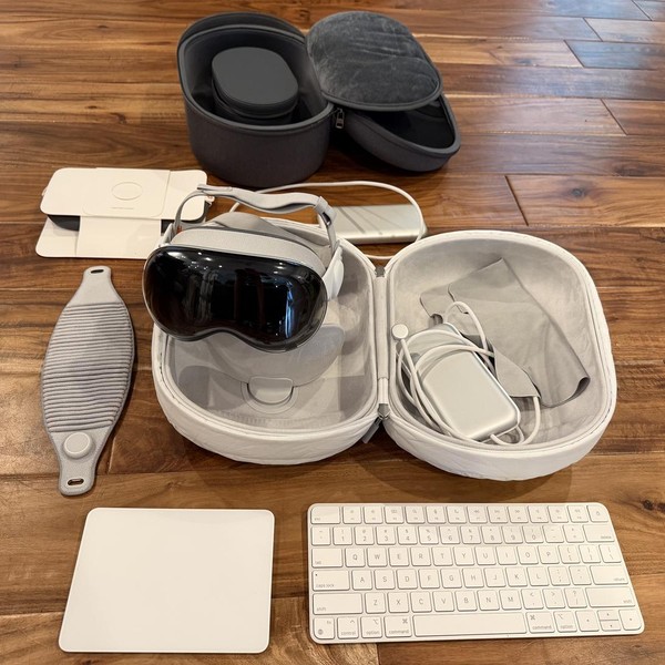 Apple Vision Pro - 1 TB