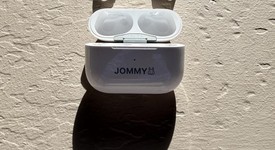 Used
													Apple AirPods Pro 2 - Lightning, photo 4 of 6