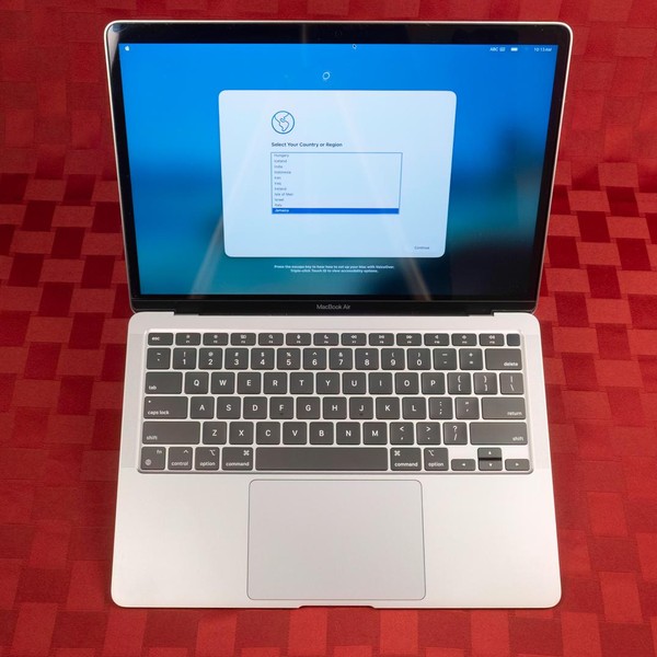 MacBook Air 2020 - 13 inch - 2 TB, Gray, 16 GB, Apple M1