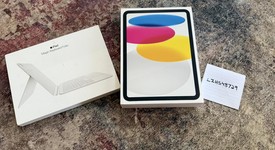 Mint
													Apple iPad 10th Gen - Wi-Fi, Silver, 64 GB, A2696, photo 1 of 6