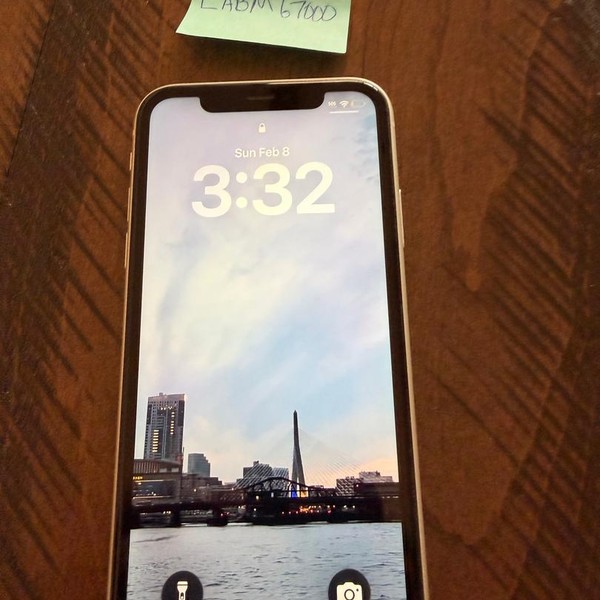 Apple iPhone 11 - Unlocked, 64 GB, White, A2111