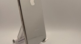 Good
													Apple iPhone Xs - Unlocked, Silver, 256 GB, A1920, photo 3 of 6