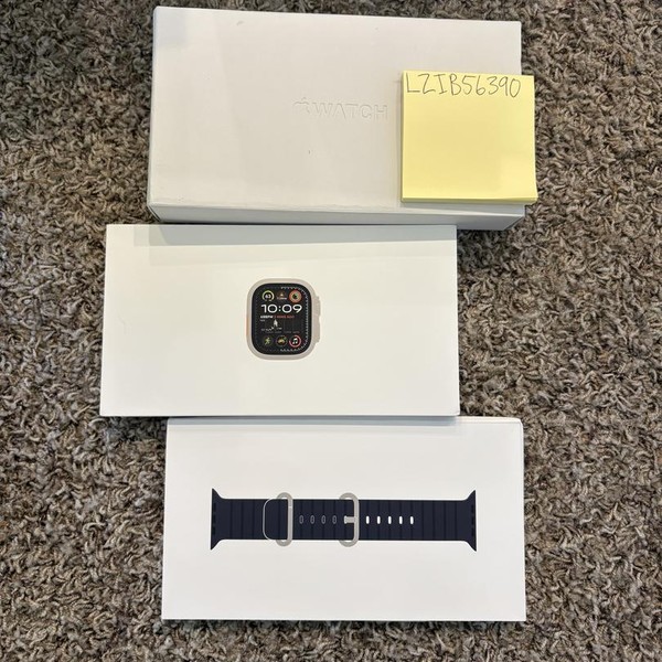 Apple Watch Ultra 2 49mm - Unlocked, Natural, A2986