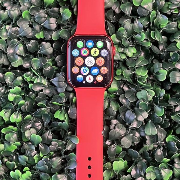 Apple Watch Series 6 44mm - Unlocked, Red, A2294 - Cellular, Aluminum