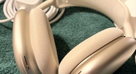 Used
													Apple AirPods Max USB-C - Starlight, photo 4 of 7