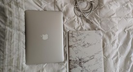 Mint
													MacBook Air 2012 - 13" - Silver, 128 GB, 4 GB, photo 2 of 11