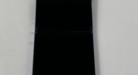 Good
													Samsung Galaxy Z Flip4 5G - Unlocked, Blue, 256 GB, 8 GB, SM-F721U1, photo 2 of 7
