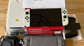 Mint
													Nintendo Switch - OLED - White, 64 GB, photo 1 of 9