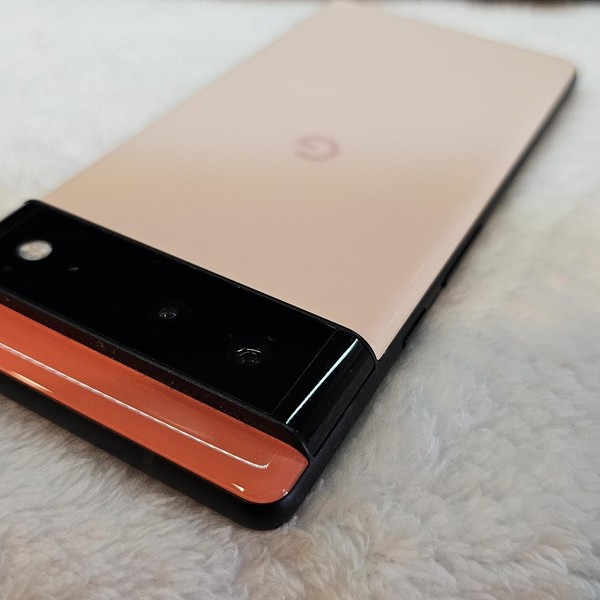 Google Pixel 6 - Unlocked, 128 GB, Coral, 8 GB, GB7N6