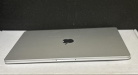 Good
													MacBook Air 2023 (M2) - 15" - Apple M2, Silver, 256 GB, 8 GB, photo 4 of 10