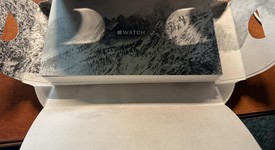 Good
													Apple Watch Ultra 49mm - Verizon, Titanium, A2622, photo 1 of 14