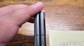 Good
													Motorola Razr (2024) - Unlocked, Gray, 256 GB, 8 GB, photo 4 of 5