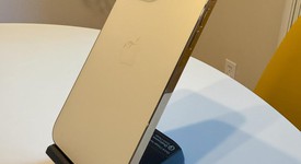 Mint
													Apple iPhone 14 Pro Max - Unlocked, Gold, 128 GB, A2651, photo 3 of 9