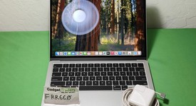 Good
													MacBook Air 2022 - 13" - Apple M2, Silver, 256 GB, 8 GB, photo 1 of 14