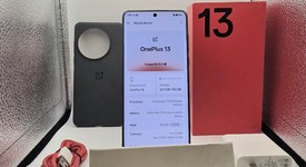 Mint
													OnePlus 13 - Unlocked, Black Eclipse, 512 GB, 16 GB, photo 1 of 9