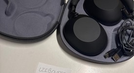 Used
													Sony WH-1000XM6 - Black, photo 1 of 6