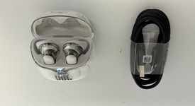 Used
													JBL Tune Flex - White, photo 2 of 4