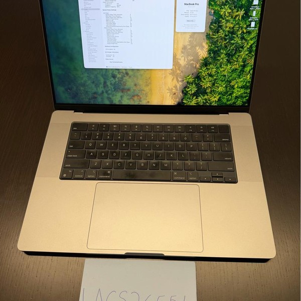 MacBook Pro 2023 - 16 inch - 1 TB, Gray, 32 GB, Apple M2 Max