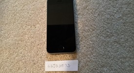 Good
													Apple iPhone SE 1st Gen 2016 - AT&T, Grey, 32 GB, A1662, photo 3 of 5