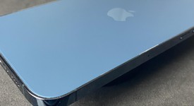 Good
													Apple iPhone 12 Pro Max - Unlocked, Pacific Blue, 256 GB, A2342, photo 5 of 8