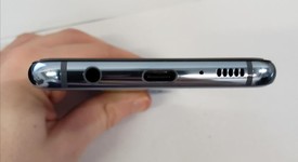 Good
													Samsung Galaxy S10e - AT&T, Blue, 128 GB, 6 GB, SM-G970U, photo 3 of 7