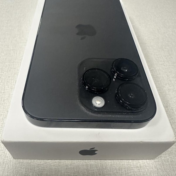 Apple iPhone 14 Pro - Unlocked, 128 GB, Black, A2650