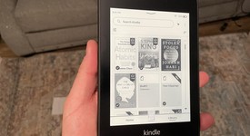 Good
													Amazon Kindle Paperwhite 10th Gen - Amazon, 8 GB, photo 2 of 7