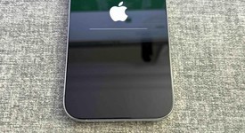 Mint
													Apple iPhone 16 Pro - Unlocked, White, 128 GB, A3083, photo 3 of 8