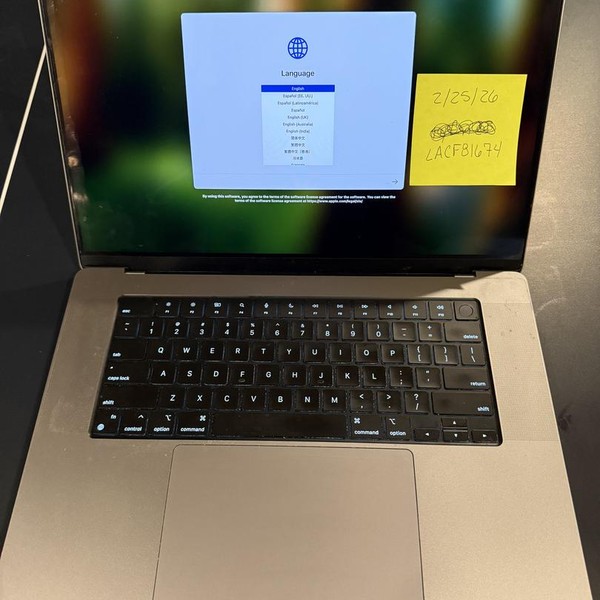 MacBook Pro 2021 - 16 inch - 512 GB, Silver, 16 GB, Apple M1 Pro 10-core