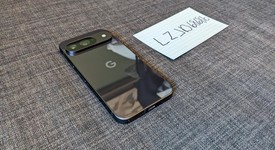 Mint
													Google Pixel 9 - Unlocked, Obsidian, 128 GB, 12 GB, G2YBB, photo 3 of 6