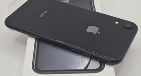Mint
													Apple iPhone Xr - Unlocked, Black, 64 GB, A1984, photo 5 of 11