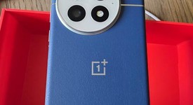 Mint
													OnePlus 13 - Unlocked, Midnight Ocean, 512 GB, 16 GB, photo 3 of 12