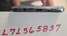 Good
													Samsung Galaxy S10 Plus - Xfinity, Blue, 128 GB, 8 GB, SM-G975U, photo 3 of 5