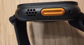 Mint
													Apple Watch Ultra 2 49mm - Unlocked, Black, A2986, photo 2 of 10
