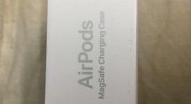 New
													Apple AirPods 3rd Gen - MagSafe Case, photo 2 of 5