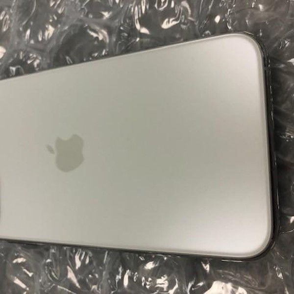 Apple iPhone 11 Pro Max - Unlocked, Silver, 64 GB, A2161