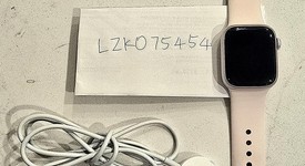 Mint
													Apple Watch Series 9 41mm - Pink, A2978 - GPS, Aluminum, photo 1 of 12