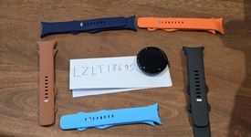 Good
													Google Pixel Watch 4 - Unlocked, Black, 45mm, LTE, photo 1 of 18