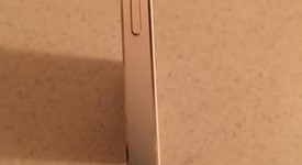 Mint
													Apple iPhone 5S - Sprint, Gold, 64 GB, A1453, photo 3 of 11